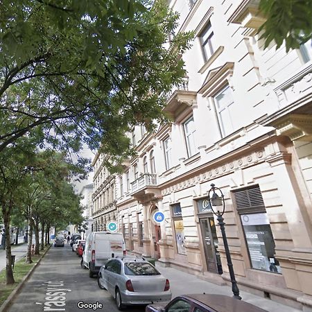 Alice Apartment - Andrassy Street Budapest Exterior photo